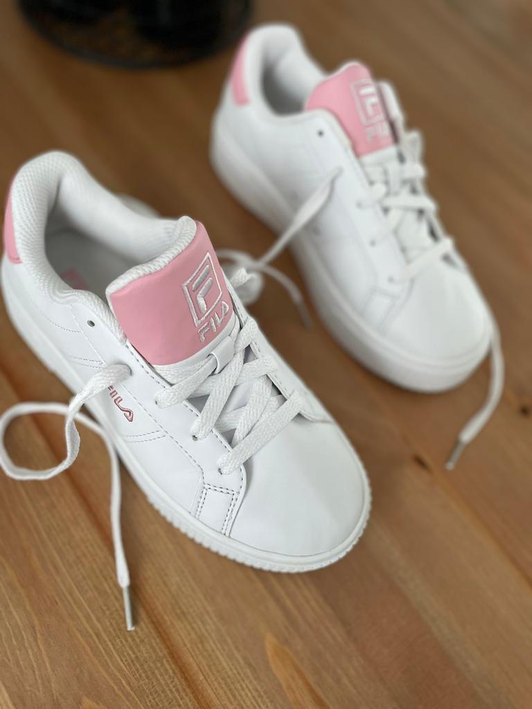 size 2 fila trainers